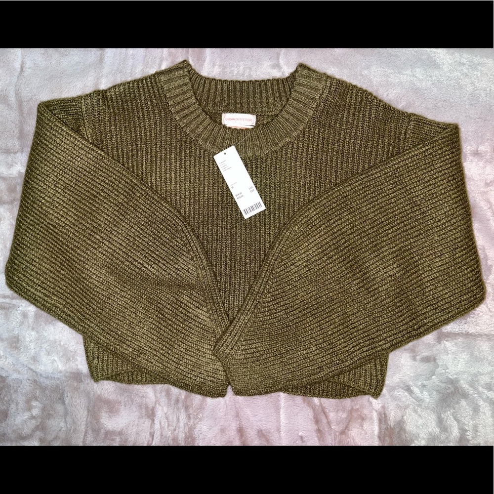 New with tags Urban Outfitters cropped sweater